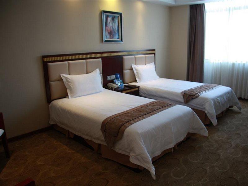 Greentree Inn Guangdong Shantou Chengjiang Road Business Hotel Exterior foto