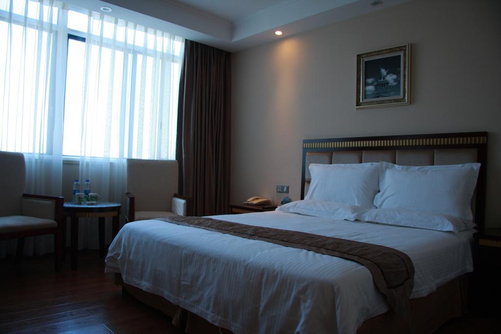 Greentree Inn Guangdong Shantou Chengjiang Road Business Hotel Exterior foto